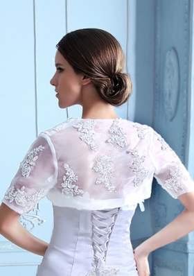 White Short Sleeves Jacket With Embroidery