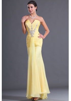 2014 Inexpensive V-neck Column Prom Dress with Beading