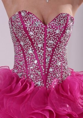 2015 Fuchsia Ruffles Ball Gown Sweetheart Beaded Decorate Quinceanera Gowns