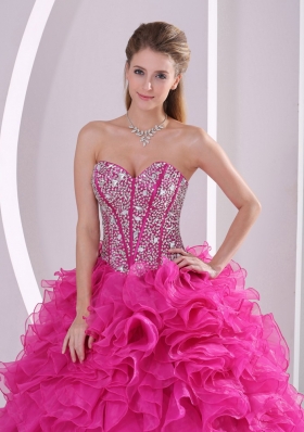 2015 Fuchsia Ruffles Ball Gown Sweetheart Beaded Decorate Quinceanera Gowns