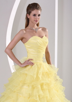 Light Yellow Ruffles Sweetheart Appliques and Ruch Quinceaners Gowns For Military Ball