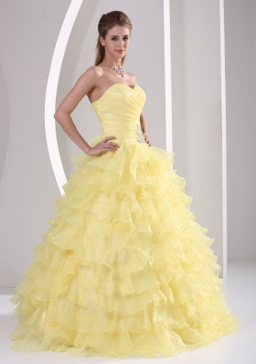 Light Yellow Ruffles Sweetheart Appliques and Ruch Quinceaners Gowns For Military Ball