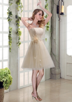 Handmade Flower Strapless Lace Dama Dress with Mini Length