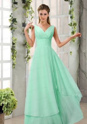 Ruching V Neck Chiffon Bridesmaid Dresses in Champagne