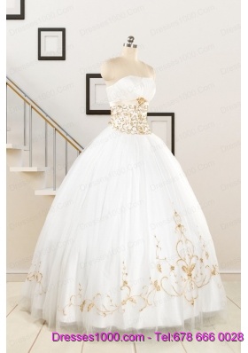 2015 Spring Sweet Beading White Quinceanera Dresses