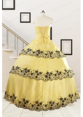 Cheap Ball Gown Quinceanera Dress with Appliques