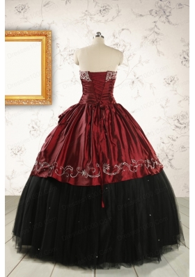 Formal Ball Gown Embroidery Quinceanera Dresses with Sweetheart