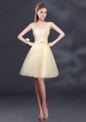 2015 Sturning A Line Belt Prom Dress with Scoop