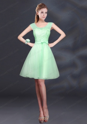 2015 Sturning A Line Belt Mother of the Bride Dresses with Scoop