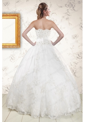 2015 Elegant Appliques Quinceanera Dress in White