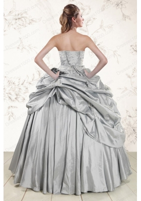 Most Popular Light Pink Strapless Elegant Quinceanera Gowns with Appliques