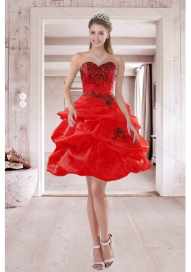 2015 Elegant Sweetheart Prom Dresses with Embroidery and Ruffles