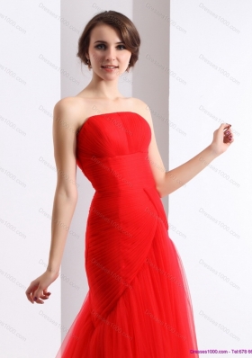 Classical Strapless Floor Length Ruching Prom Dress in Red