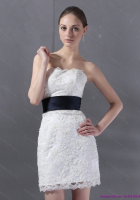 2015 Lovely Strapless White Prom Dress with Lace and Belt