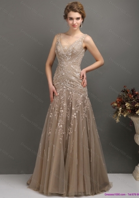 Sexy 2015 Feminine Empire Prom Dress with Brush Train and Appliques