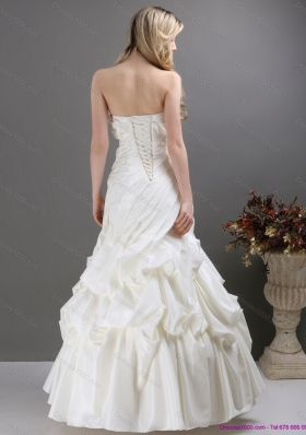 Pleated White Strapless Wedding Dresses with Ruffles and Pick Ups