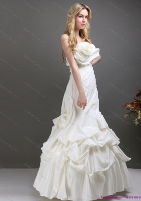 Pleated White Strapless Wedding Dresses with Ruffles and Pick Ups