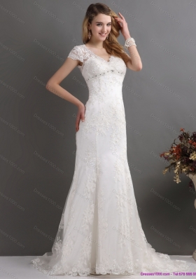 2015 Luxurious Bateau Wedding Dress with Lace and Beading