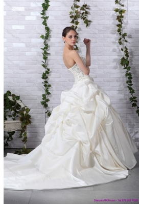 2015 New Style Strapless Beading Wedding Dress with Brush Train