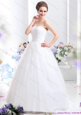 2015 New Style Sweetheart Wedding Dress with Lace