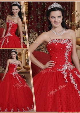 Fashionable Ball Gown Strapless Quinceanera Dresses with Appliques