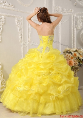 Most Popular Yellow Quinceanera Dresses with Beading and Ruffles