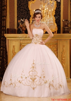 Spring Designer White Strapless Quinceanera Dresses with Appliques