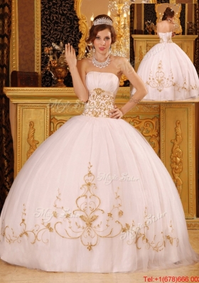 New Style White Ball Gown Strapless Floor Length Quinceanera Dresses