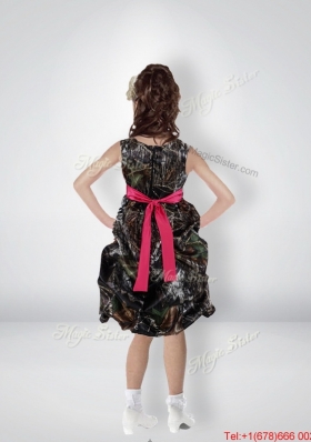 Fashionable Knee Length New Arrival Flower Girl Dresses with Sashes