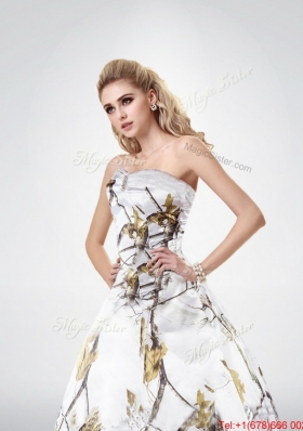 Fashionable Strapless Camo Wedding Dresses with Brush Train