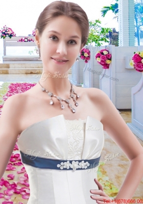 Discount Column Bridal Gowns with Belt and Appliques