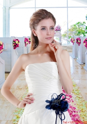 Fashionable Hand Made Flowers Wedding Gowns with A Line