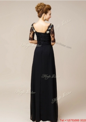 2016 Gorgeous Half Sleeves Laced Black Prom Dresses with V Neck