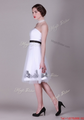 2016 Beautiful  A Line Strapless Appliques Prom Dresses with Belt