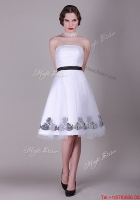 2016 Beautiful  A Line Strapless Appliques Prom Dresses with Belt