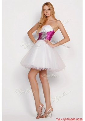 2016 Beautiful White Princess Short Prom Dresses with Beading and Belt