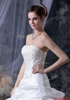 Great 2016 Romantic Ball Gown Strapless Wedding Dresses with Appliques