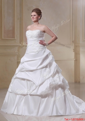 Great Plus Size A Line Strapless Appliques Wedding Dresses