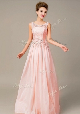 Beautiful Scoop Empire Prom Dresses with Appliques and Lace