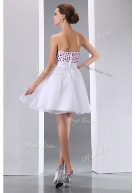 2016 Popular Sweetheart White Short Prom Dresses with Beading