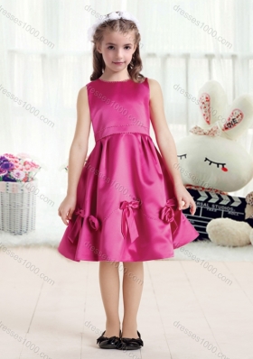 New Arrival Bateau Knee Length Satin Flower Girl Dresses with Bowknot