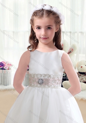 New Arrival Scoop White Flower Girl Dresses with Appliques