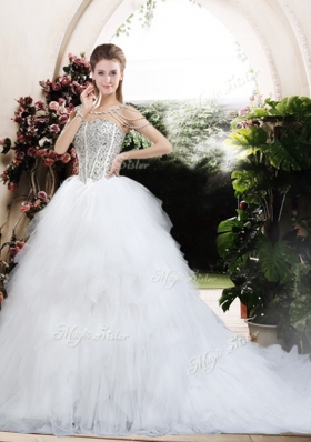 2016 Beautiful Ball Gown Chapel Train Wedding Dresses with Beading and Ruffles