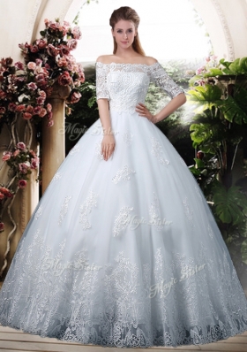 2016 Elegant Ball Gown Off the Shoulder Lace Chapel Train Wedding Dresses with Half Sleeves