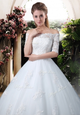 2016 Elegant Ball Gown Off the Shoulder Lace Chapel Train Wedding Dresses with Half Sleeves