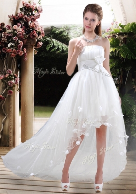 2016 Modern Strapless Appliques and Belt Zipper Up Wedding Dresses with High Low