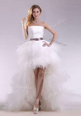 2016 High Low Ruffles and Belt Wedding Dresses with Zipper Up