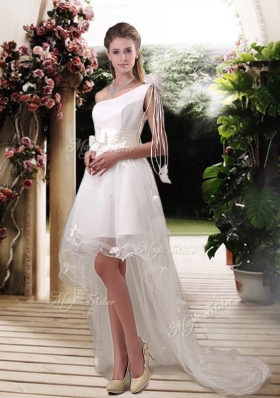 2016  One Shoulder High Low Wedding Dresses with Appliques