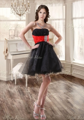 Pretty Zebra Ruffled Red and Black Quinceanera Dress and Beaded Short Dama Dresses