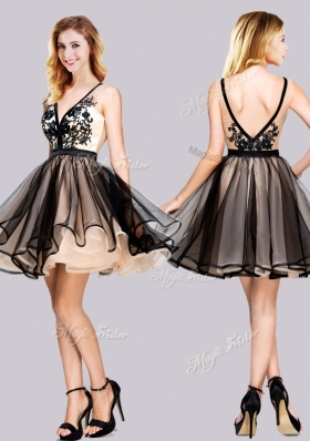 2016 Lovely Applique Backless Black Prom Dress with Deep V Neck